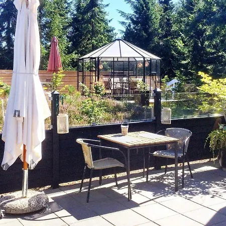 Holiday home Cxl Hals